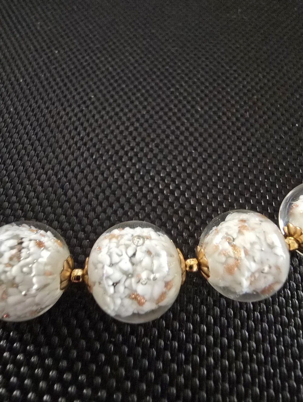 Vintage Murano Glass Bead Necklace with Gold Flakes - Picture 2 of 5